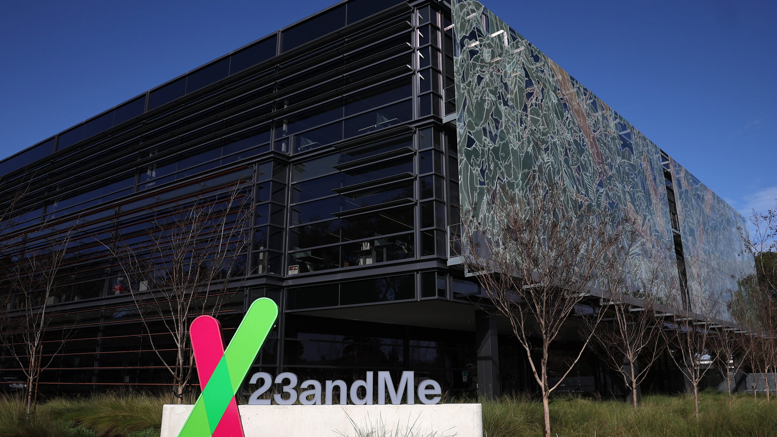 19xp 23andme videosixteenbynine3000.jpg