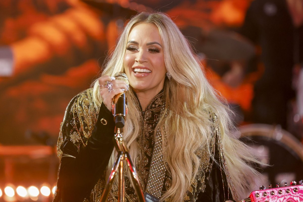 American idol crowns its season 23 winner.jpg