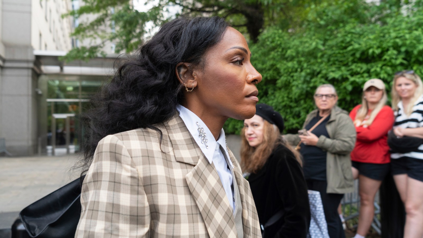 Dawn richard trial.jpg
