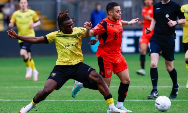 Aberdeen Complete Signing of Schalke’s German U21 Left-Back